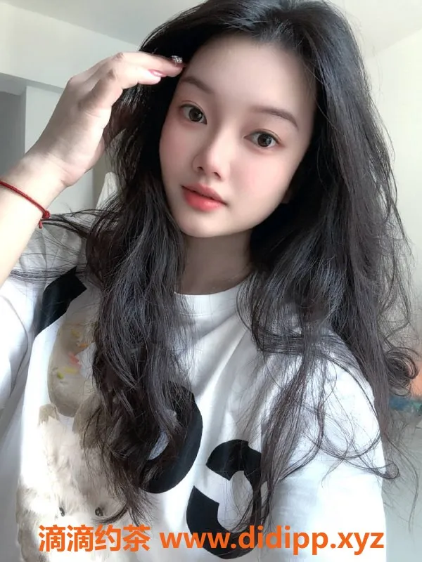 广州楼凤资源信息,天河李嘉欣，600元私聊服务等你来体验