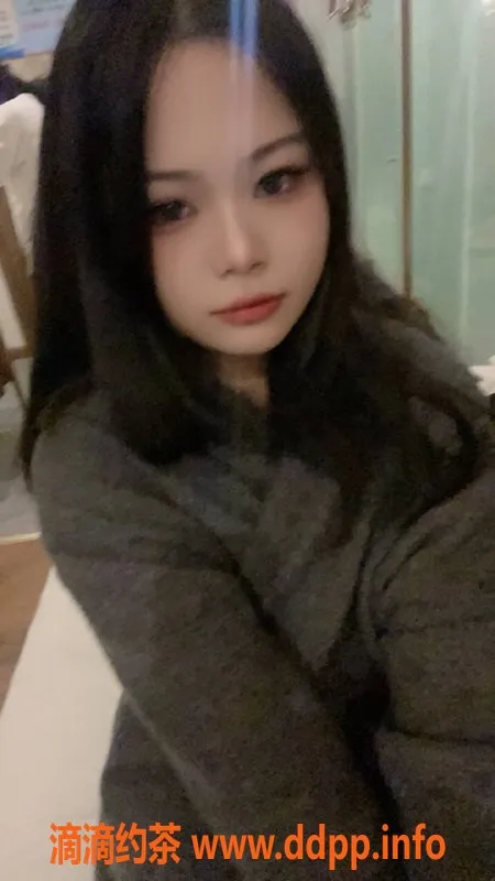 广州楼凤-白云地区凡凡，课费700，年轻美丽