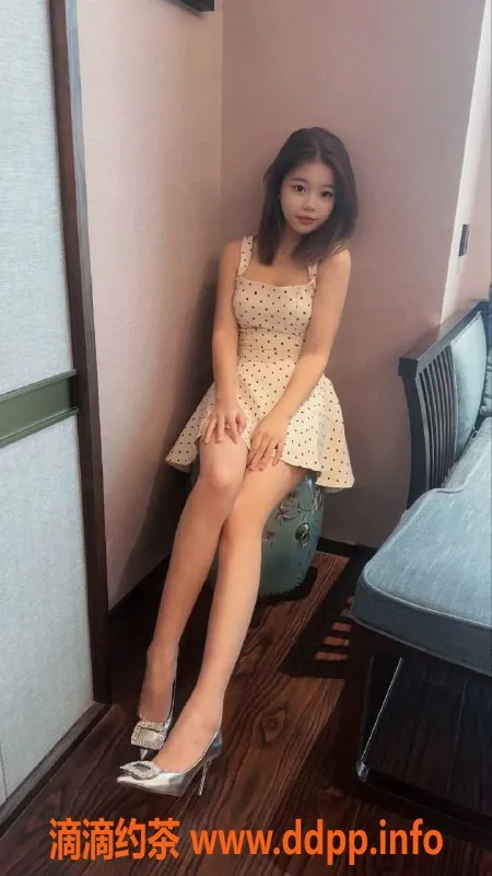 广州楼凤-天河美眉十一，课费600，值得体验