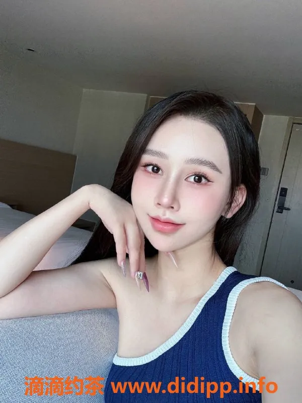 广州楼凤-天河高颜值梓晴，800元体验心动服务