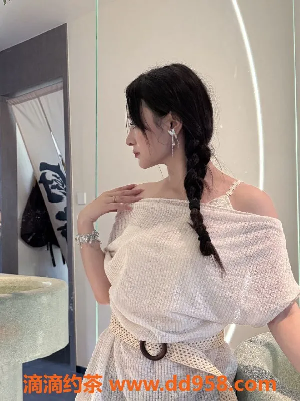 广州楼凤-天河蜜桃，800元私享服务等你来体验