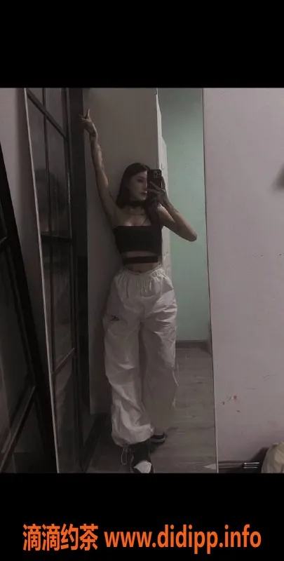 福州楼凤-湖里区知夏，167cm少女，98斤C罩杯