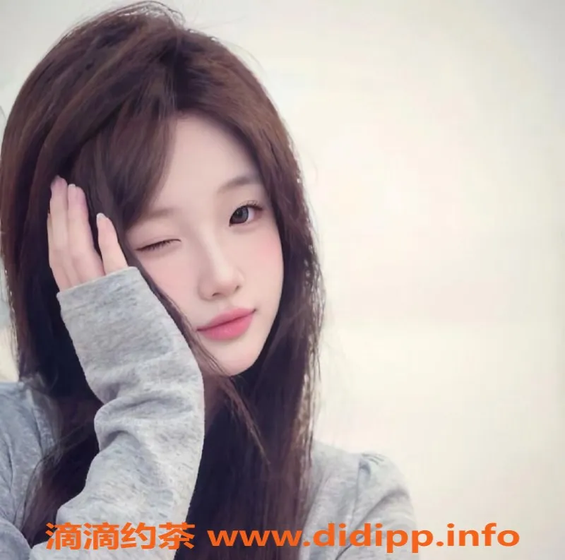 无锡上门服务资源信息,滨湖区赢赢，170cm/57kg高校兼职美女，性感陪浴服务