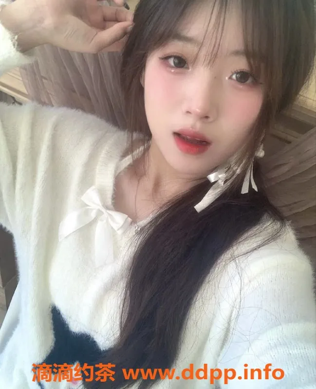 广州楼凤-天河雪儿，21岁165cm，前凸后翘热情服务