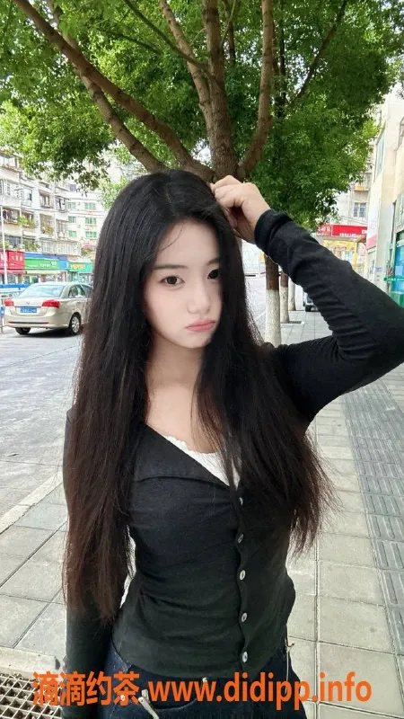 南通楼凤-闹闹 170cm 18岁 C罩杯 全能型服务