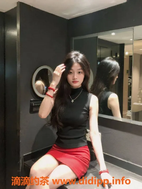 深圳楼凤-深圳小梦老师，600p舌吻制服服务