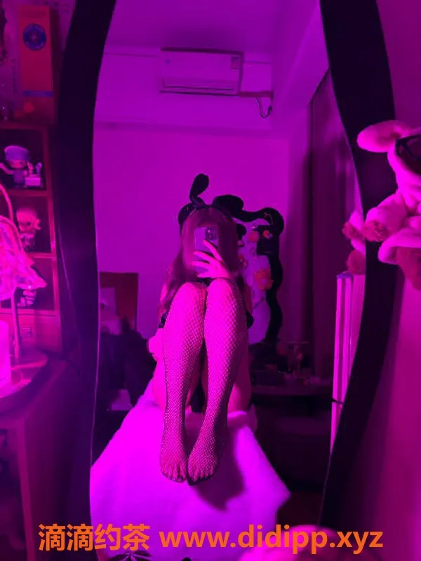 温州楼凤-温州小贝贝 161cm身高 47KG可爱女孩