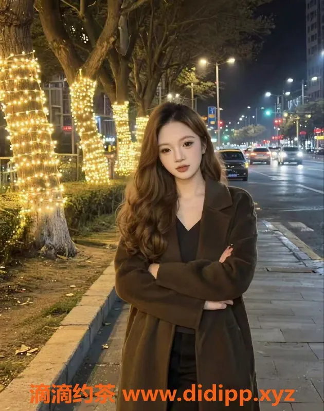 中山楼凤-西区小瑶，18岁 C罩杯，700元/小时