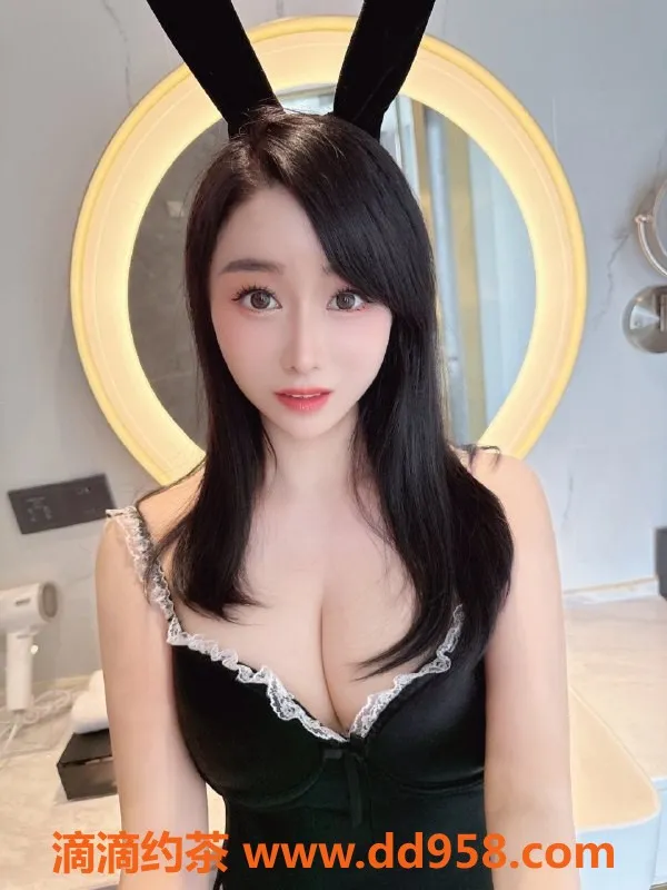 广州楼凤-海珠阿宝，69玩法，400元超值享受