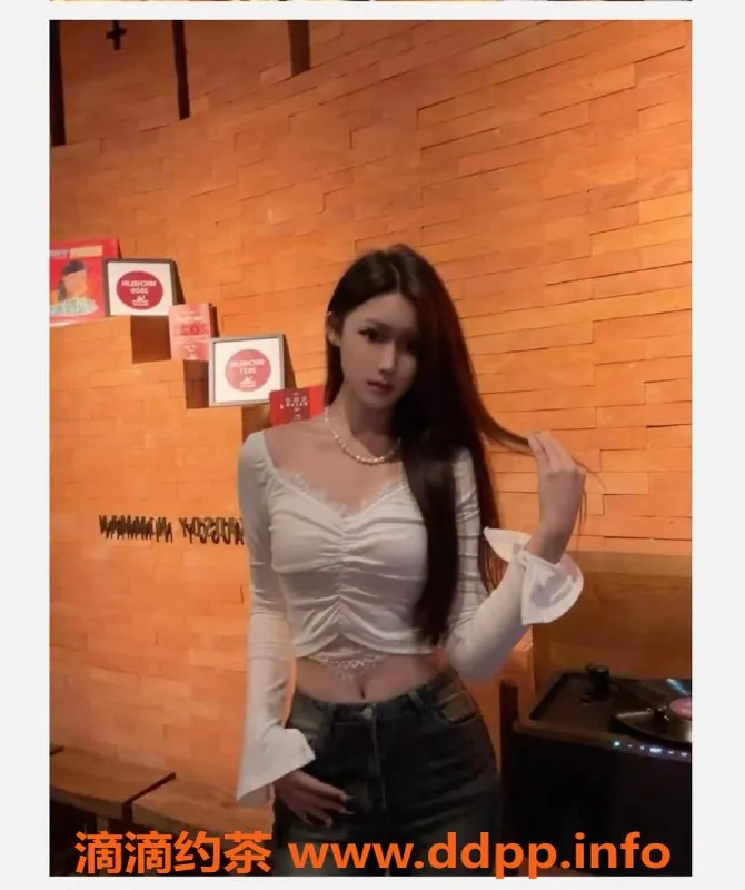 天津外围-南开区奥城20号楼顶美小姐推荐🥰