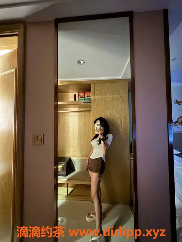 北京楼凤-湖南可馨，168高90重，女友系服务，茶费8