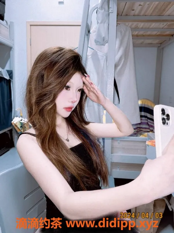 长沙楼凤资源信息,开福区19岁依依，身高164，服务多样，700起