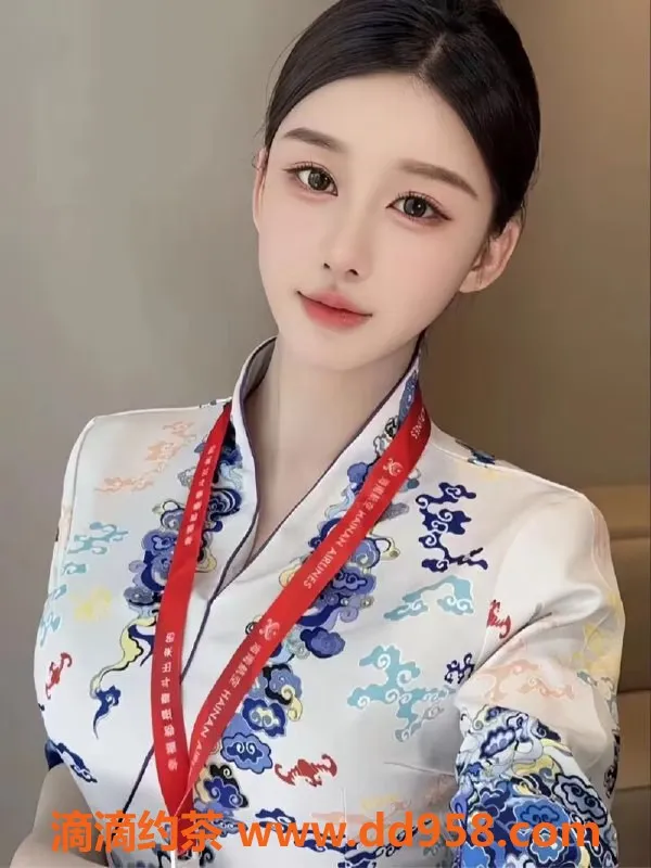 无锡楼凤-梁溪区东航空姐，高颜值陪浴服务，176/48kg