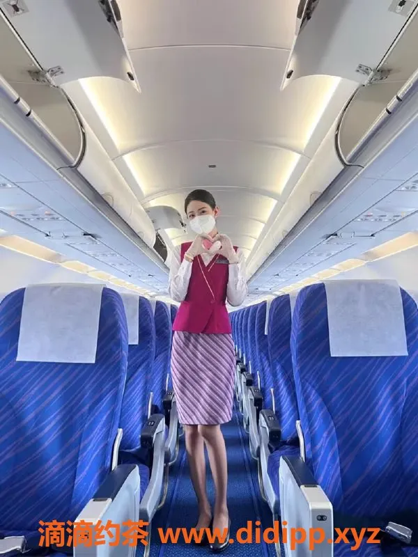 无锡楼凤-梁溪区精品空姐伊瑶，172cm/48kg，服务顶级