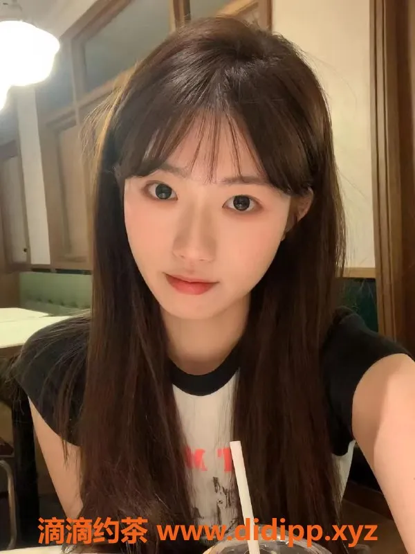 无锡楼凤-滨湖区高颜值咕咕陪浴服务，身高168cm