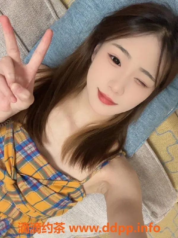 成都上门服务资源信息,成都欣彤17岁，165cm排骨精，600元体验