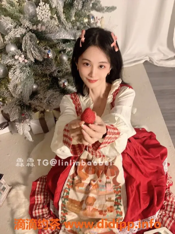 深圳楼凤-福田SM霖霖—34kg娇小萝莉，3500P超值体验