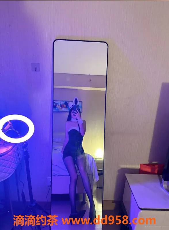 台州楼凤-盐都区木木，165身高34C，700元起服务