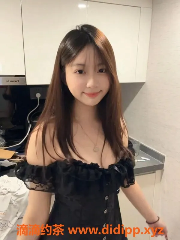 广州楼凤-越秀区潼萱18岁身高169cm 兼职服务