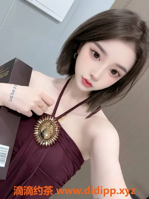 广州楼凤资源信息,天河嫩妹小宝，700水费，服务评价火爆