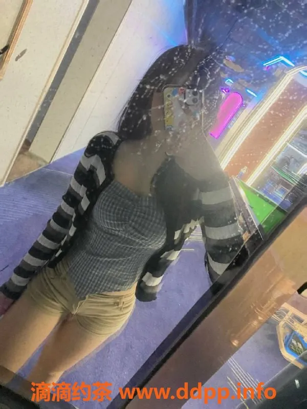 广州楼凤-广州天河艺名奶昔，1000元服务体验