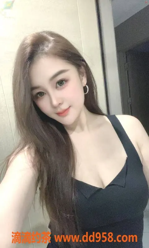 广州楼凤-广州番禺御姐晴晴，700元体验舌吻六九