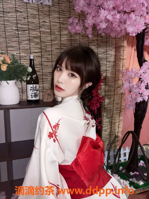 深圳楼凤-福田美乃樱子，价格1300，长腿制服诱惑