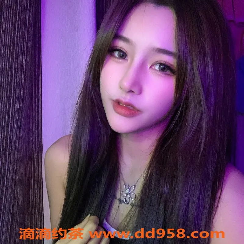 广州楼凤-白云嫩妹雨橙，800水费，亲密服务等你来体验