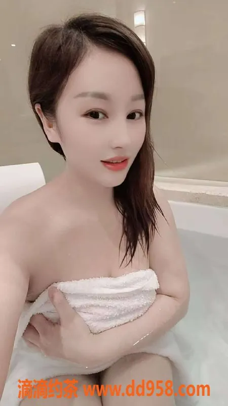 深圳楼凤-优优｜龙华区御姐服务，价格700起