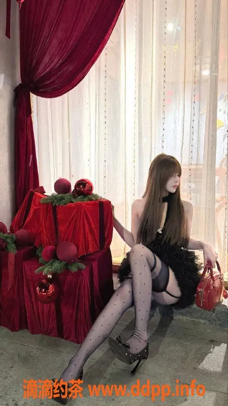 深圳楼凤-福田区韩亿亿：嫩姐，850起，舌吻制服服务