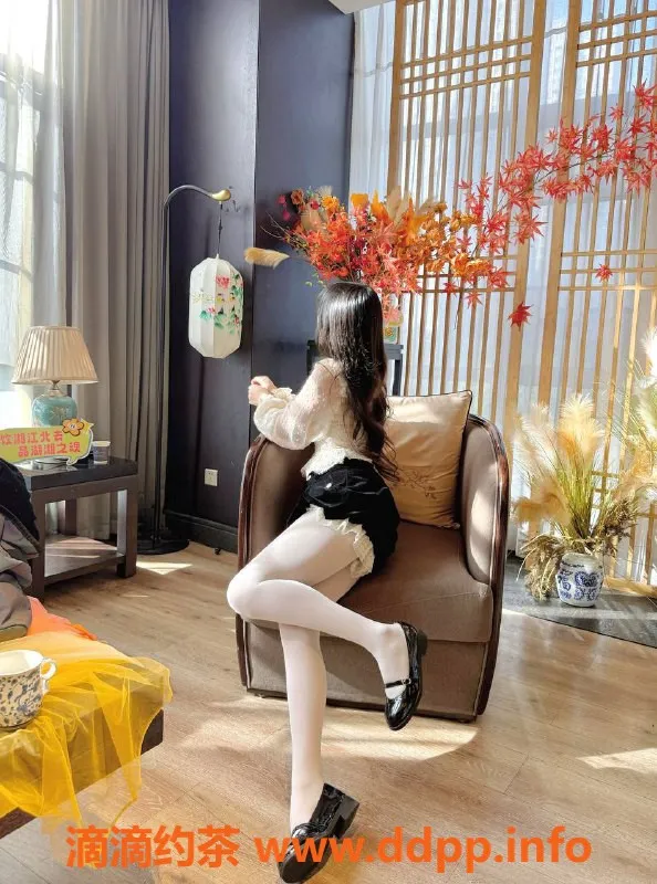 广州楼凤资源信息,天河嫩妹小美，800水费等你来享受