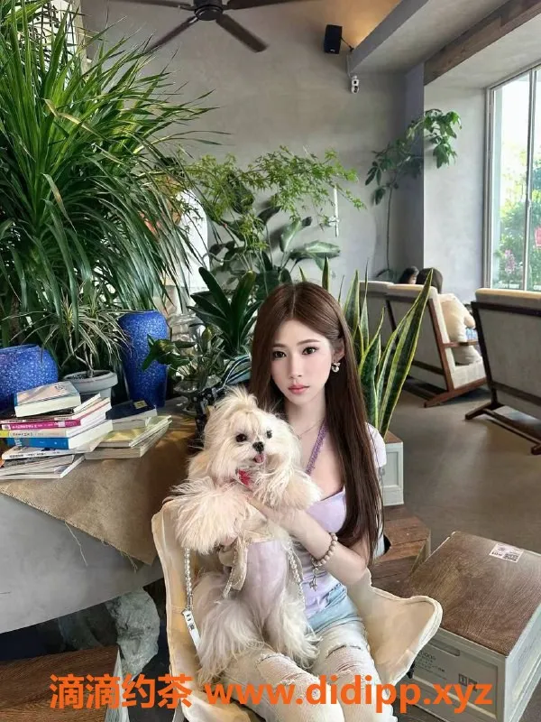 广州楼凤-金沙洲嫩妹琪宝，800p享受舌吻与69服务