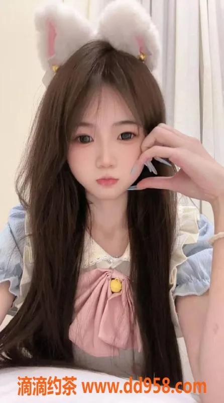 湛江楼凤-湛江小不点18岁娇嫩老师，160cm B奶只需700元