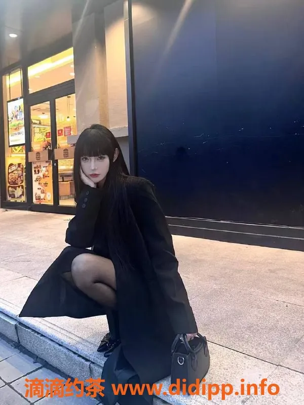 成都楼凤资源信息,武侯区米雪，身材苗条，态度极佳