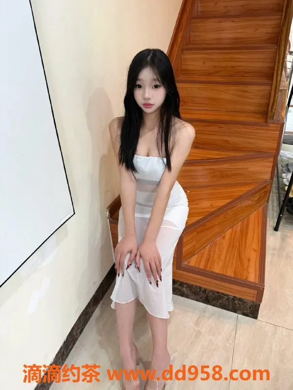 广州楼凤-金沙洲嫩妹毛毛公主，服务800p