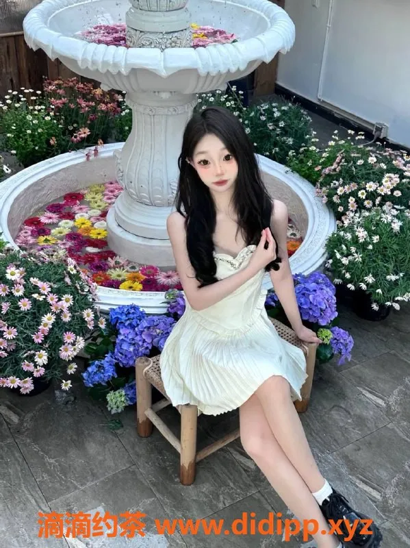 广州楼凤-金沙洲嫩妹毛毛公主，服务800p