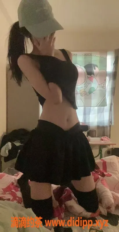 广州楼凤-金沙洲KK，700元嫩妹，鸳鸯浴抢先体验