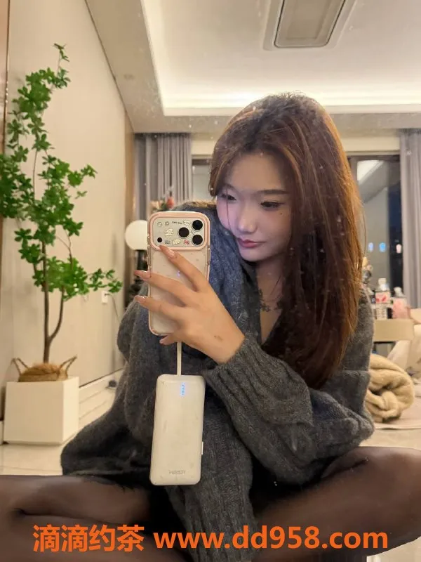 广州楼凤-天河嫩妹鱼儿，8P鸳鸯浴服务，让你尽享欢愉