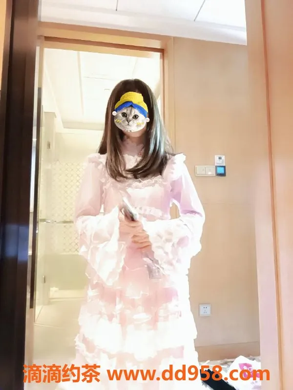 广州楼凤资源信息,广州天河小小喵，400元御姐服务体验