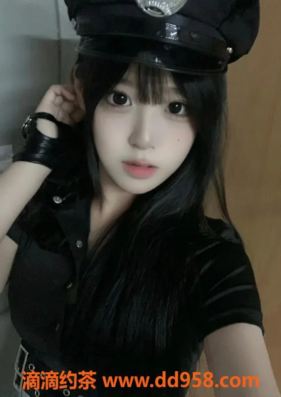 无锡上门服务-锡山区小太妹，165cm，55kg，高颜值陪浴服务