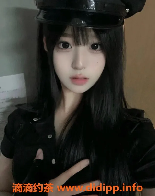 无锡上门服务-锡山区小太妹，165cm，55kg，高颜值陪浴服务