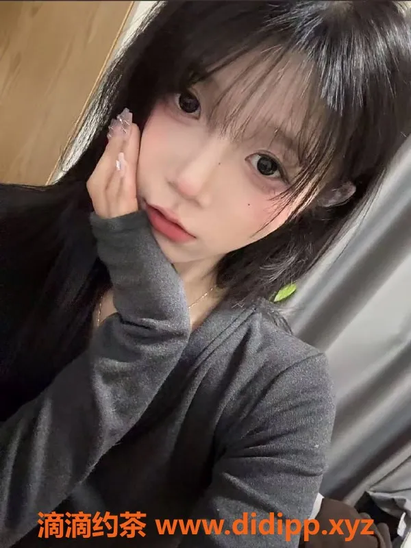 广州楼凤-海珠嫩妹小妍，水费1196p，体验超赞！