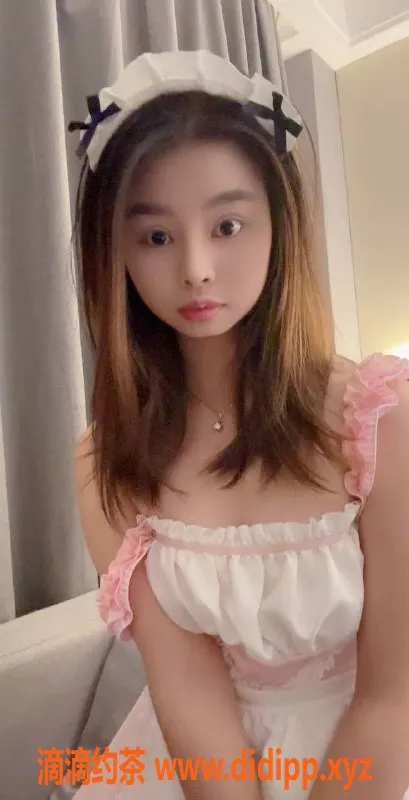 广州楼凤-白云区嫩妹小珠珠，156cm B罩杯