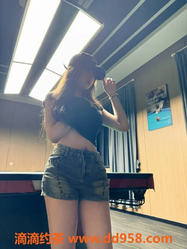 广州楼凤-番禺雅雅，嫩妹身材，水费600p等你来体验！