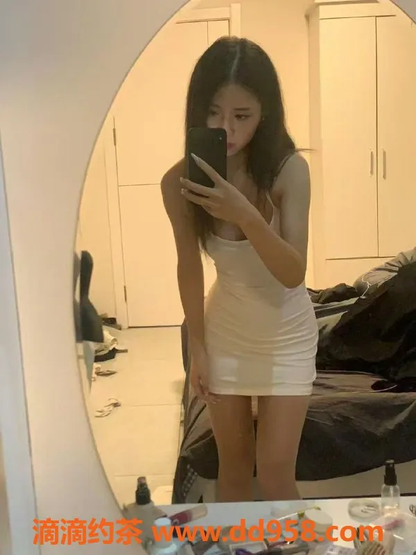 常州楼凤-武进嫩妹网红，162cm C罩600起！