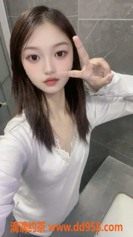 常州楼凤-新北婷婷，160cm嫩妹，陪浴服务只需600元