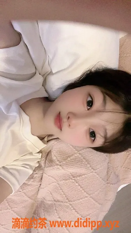 南通楼凤资源信息,南通小玥18岁168身高B+型服务，价格P800