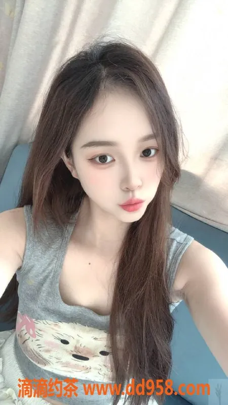 广州楼凤-黄埔嫩妹一恋，600p起服务体验