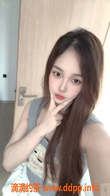 广州楼凤-黄埔嫩妹一恋，600p起服务体验