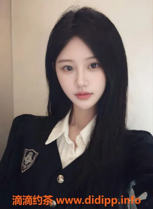 广州楼凤-天河区20岁学妹晚舟165cm，茶水费合理